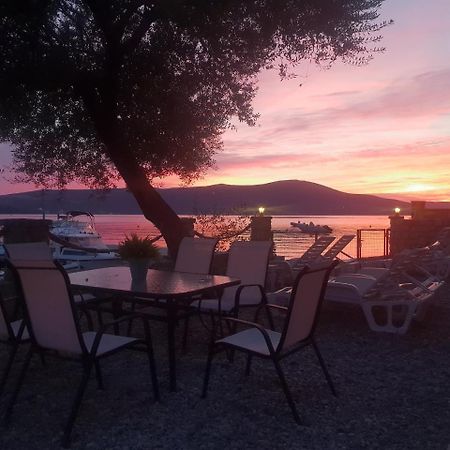 Beach Apartments Tivat Luaran gambar